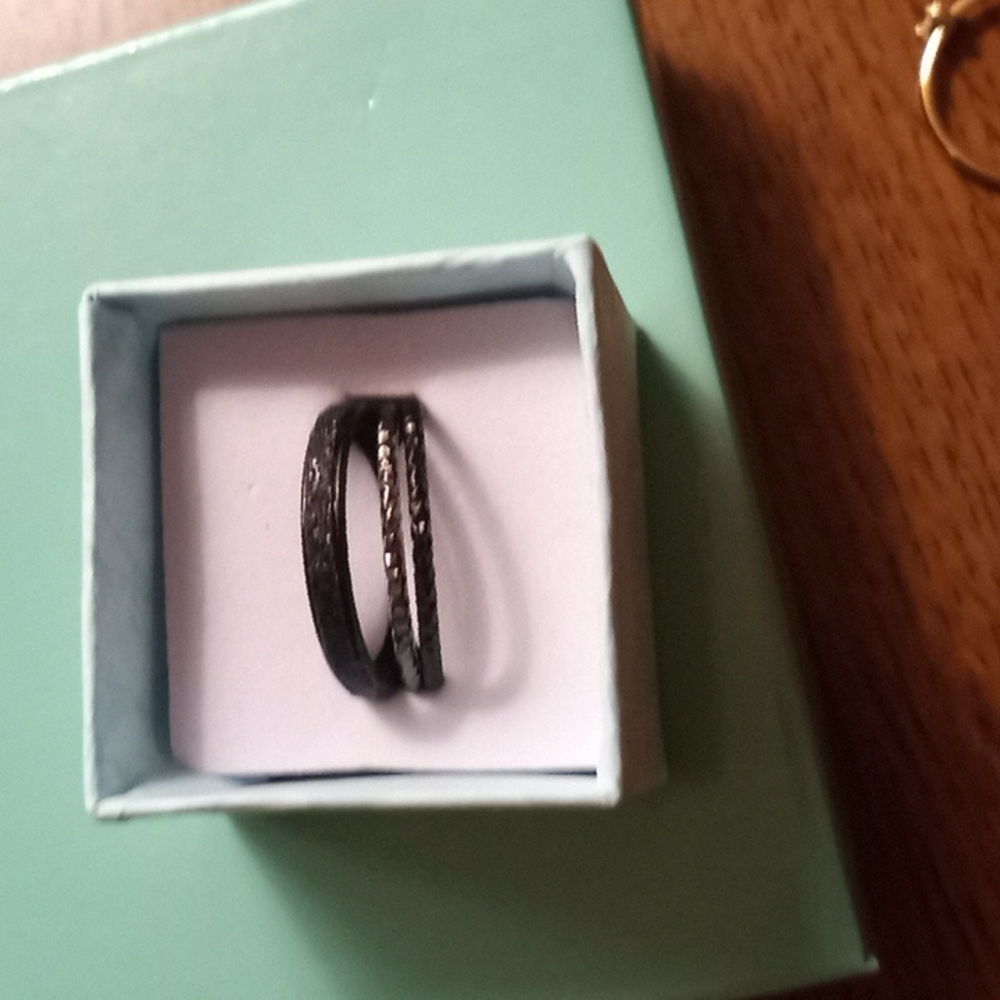 3 Rings - Picture 2 of 2